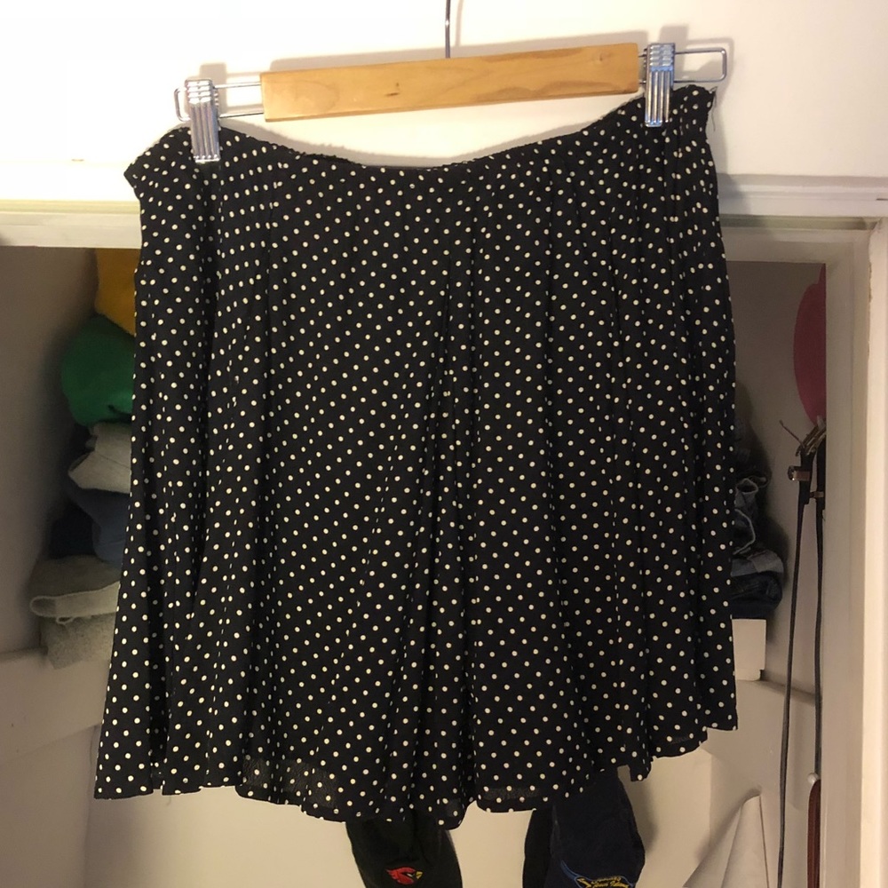 BRANDY MELVILLE SKIRT